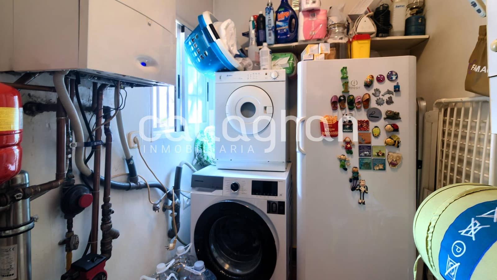 5 bedroom Villa for sale in La Canada with pool garage - € 550,000 (Ref: 9741881)