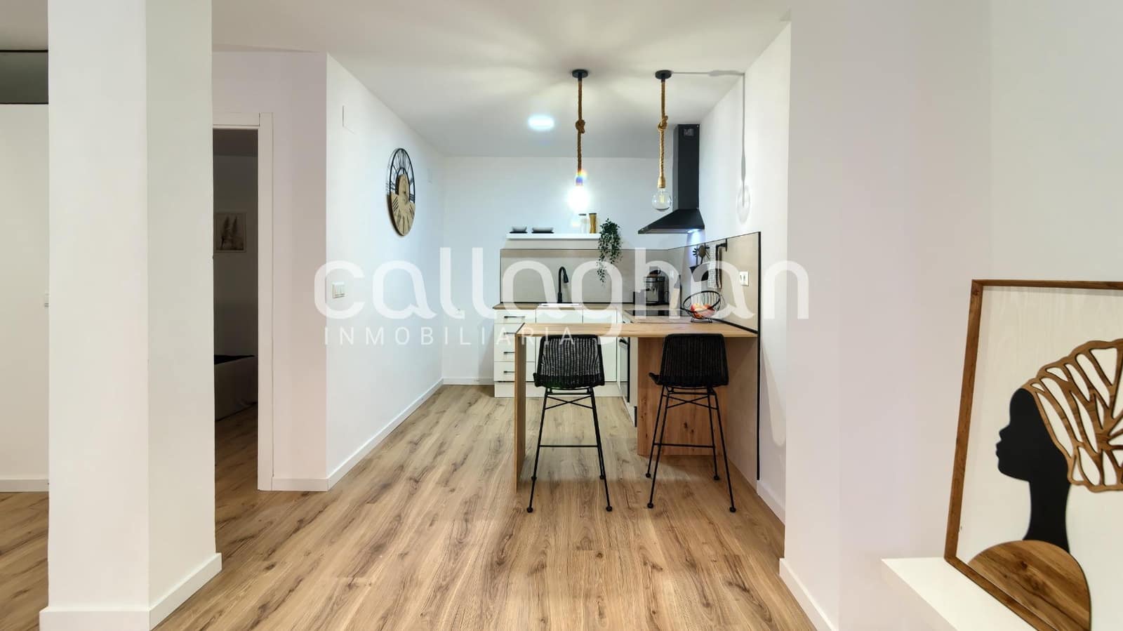 1 bedroom Commercial for sale in Torrent - € 92,000 (Ref: 9745318)