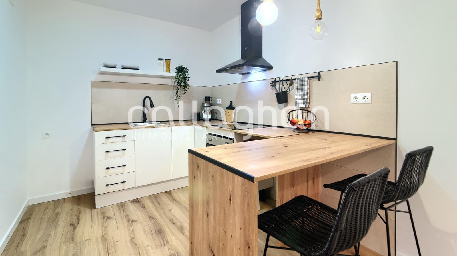 1 bedroom Commercial for sale in Torrent - € 92,000 (Ref: 9745318)