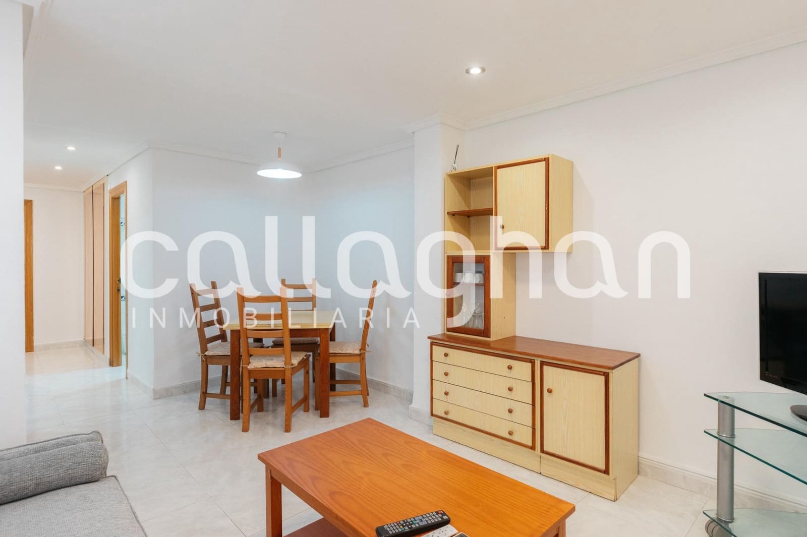 3 soveværelse Lejlighed til leje i Valencia by - € 1.050 (Ref: 9752260)