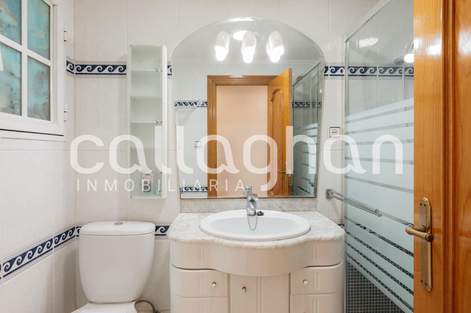 3 soveværelse Lejlighed til leje i Valencia by - € 1.050 (Ref: 9752260)