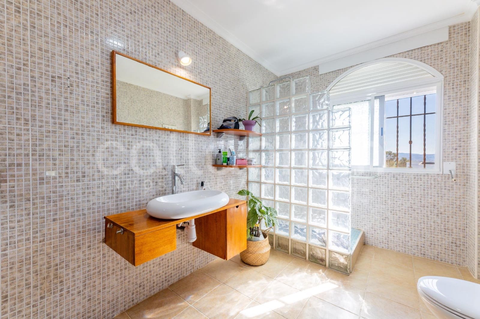 5 sypialnia Willa na sprzedaż w Alberic z basenem - 370 000 € (Ref: 9752261)