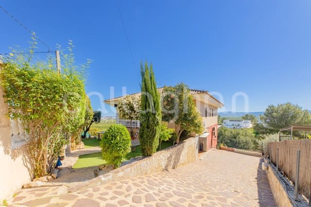 5 sovrum Villa till salu i Alberic med pool garage - 365 000 € (Ref: 9752261)