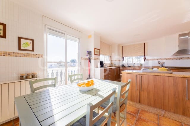 5 sovrum Villa till salu i Alberic med pool garage - 365 000 € (Ref: 9752261)