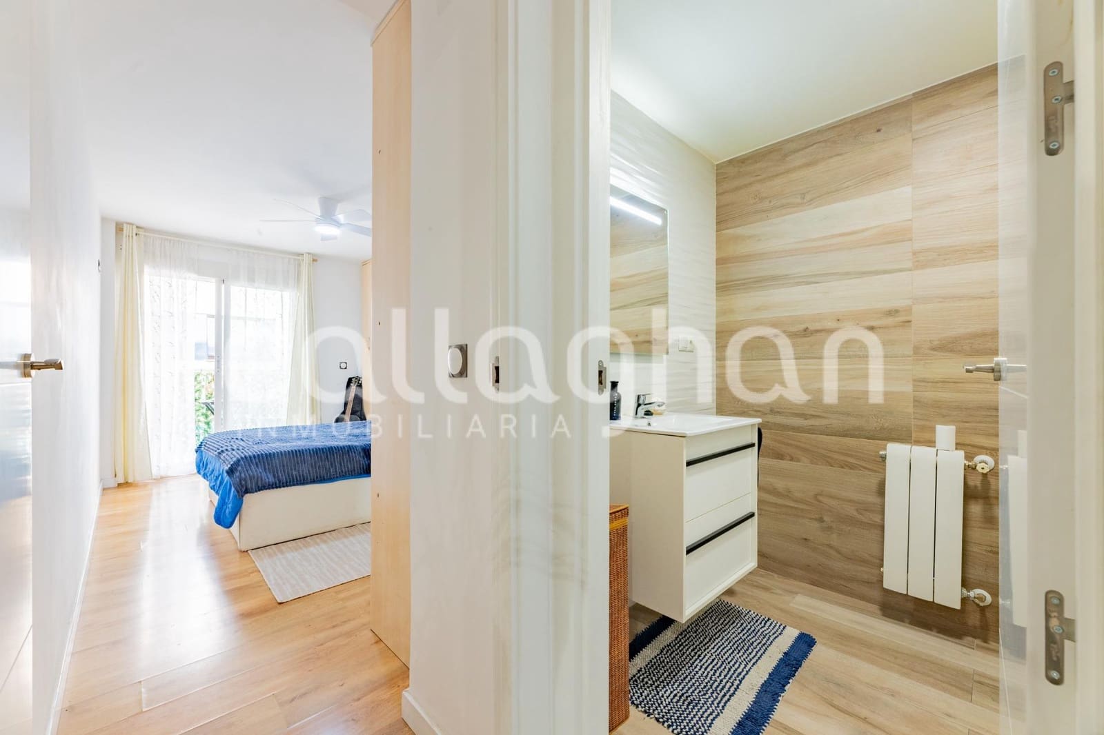 3 bedroom Flat for sale in Valencia city with garage - € 425,000 (Ref: 9773274)