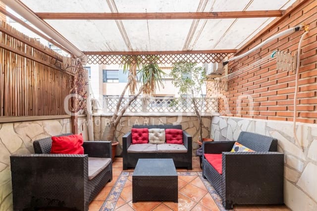 3 Zimmer Wohnung zu verkaufen in Camins al Grau, València Stadt mit Garage - 425.000 € (Ref: 9773274)