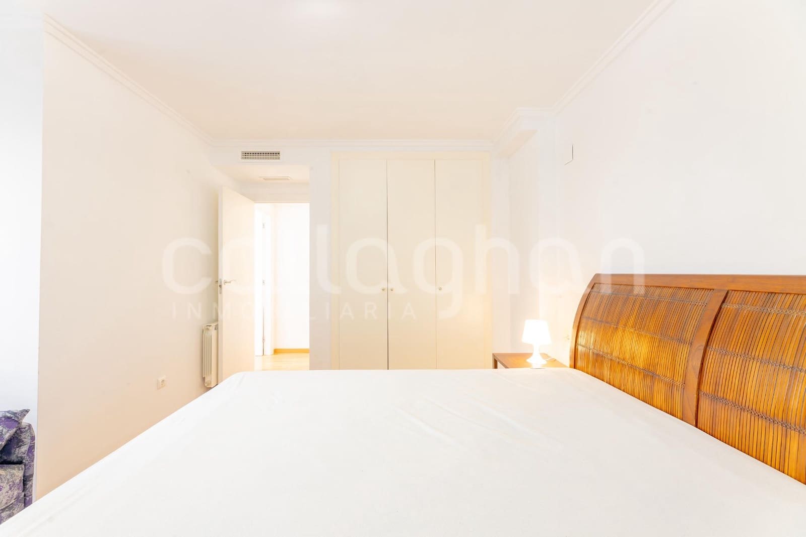 2 bedroom Flat for rent in Rocafort with garage - € 1,200 (Ref: 9773275)