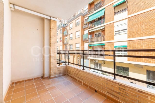 2 Zimmer Wohnung zu vermieten in Rocafort mit Garage - 1.200 € (Ref: 9773275)