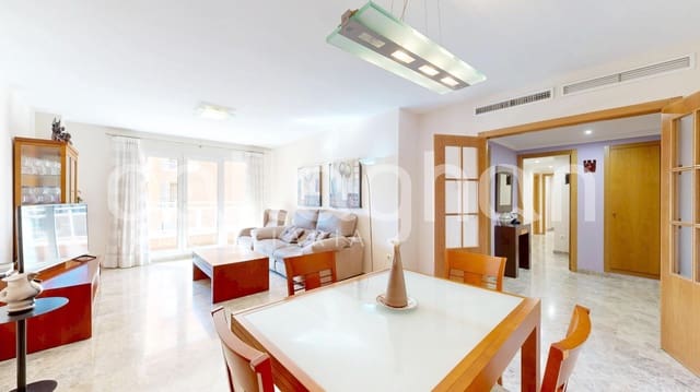 Piso de 3 habitaciones en València ciudad en venta con piscina garaje - 550.000 € (Ref: 9778345)