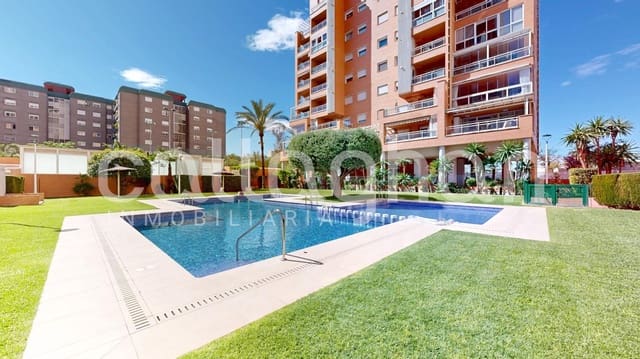Piso de 3 habitaciones en València ciudad en venta con piscina garaje - 550.000 € (Ref: 9778345)