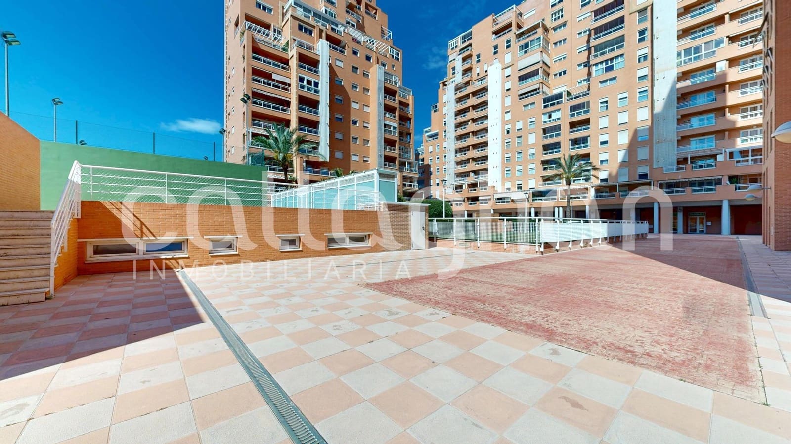 3 sypialnia Mieszkanie na sprzedaż w Miasto Walencja z basenem garażem - 550 000 € (Ref: 9778345)