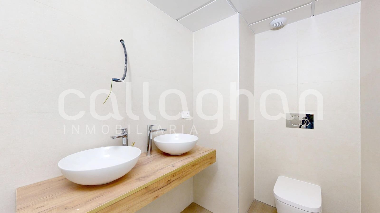 2 Zimmer Wohnung zu vermieten in Puig mit Pool - 1.400 € (Ref: 9778346)