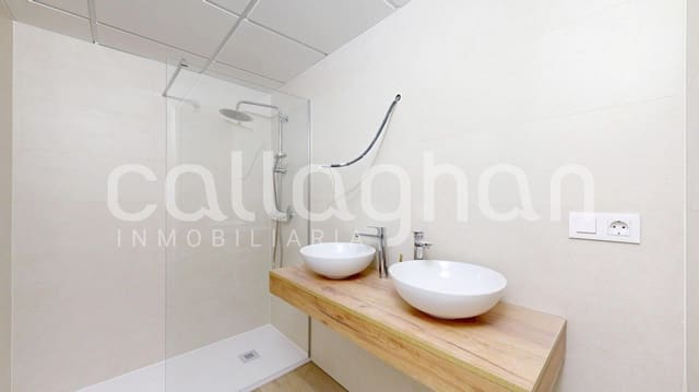 Appartement de 2 chambres à louer à Puig avec piscine - 1 400 € (Ref: 9778346)