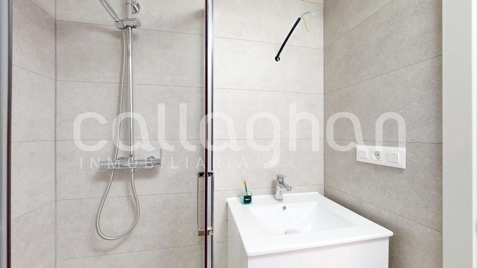 2 Zimmer Wohnung zu vermieten in Puig mit Pool - 1.400 € (Ref: 9778346)