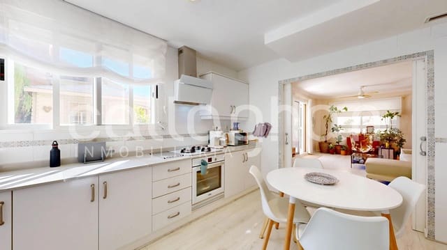 3 soverom Leilighet til salgs i Masarrochos / Massarrojos, Valencia by med svømmebasseng - € 525 000 (Ref: 9780755)