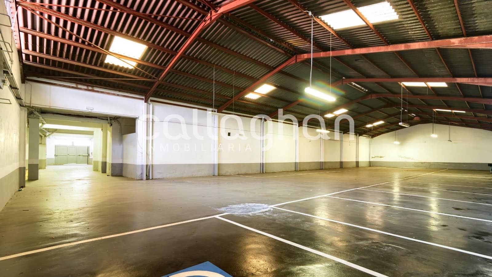 Garage for rent in Xirivella - € 2,000 (Ref: 9786815)