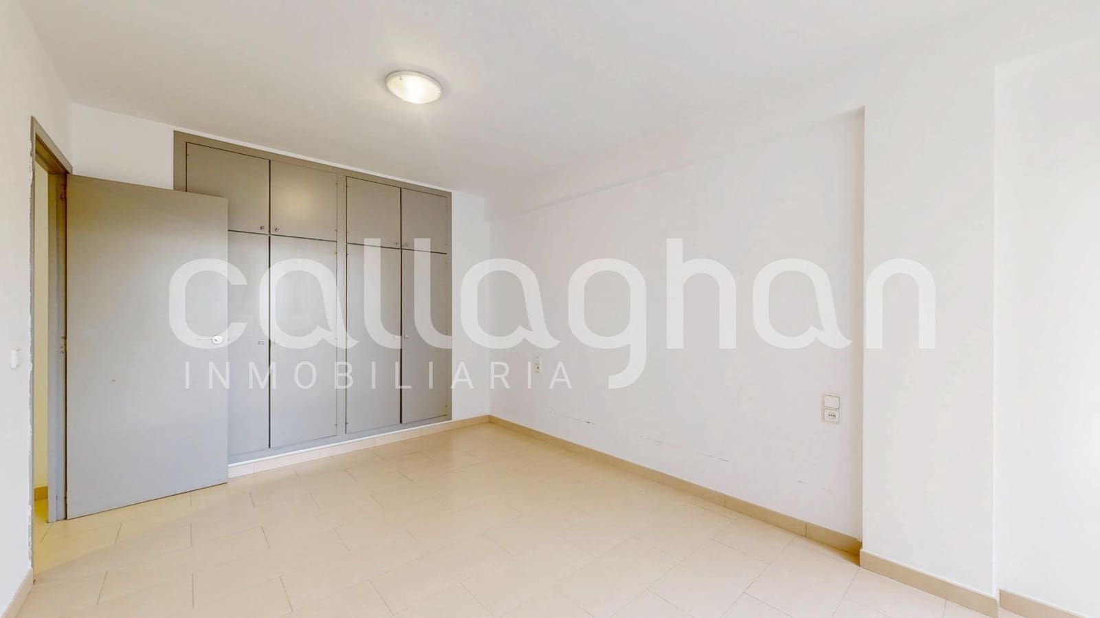 2 sypialnia Mieszkanie do wynajęcia w Miasto Walencja - 1 200 € (Ref: 9786816)