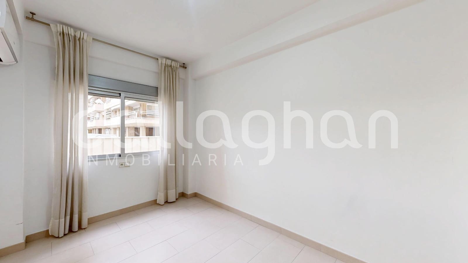 2 sypialnia Mieszkanie do wynajęcia w Miasto Walencja - 1 200 € (Ref: 9786816)