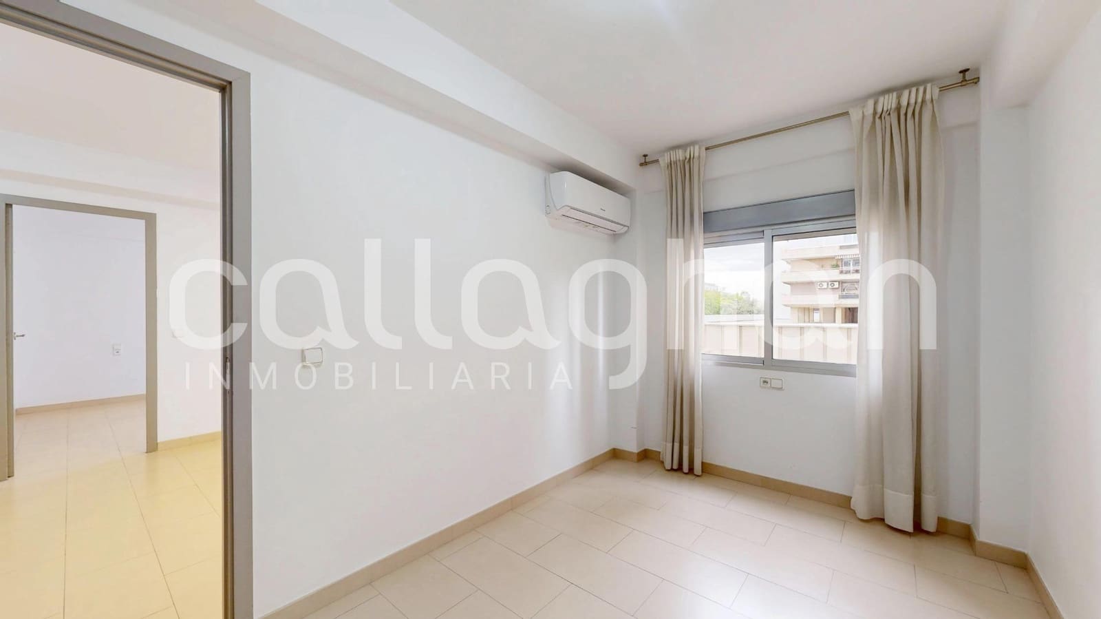 2 sypialnia Mieszkanie do wynajęcia w Miasto Walencja - 1 200 € (Ref: 9786816)