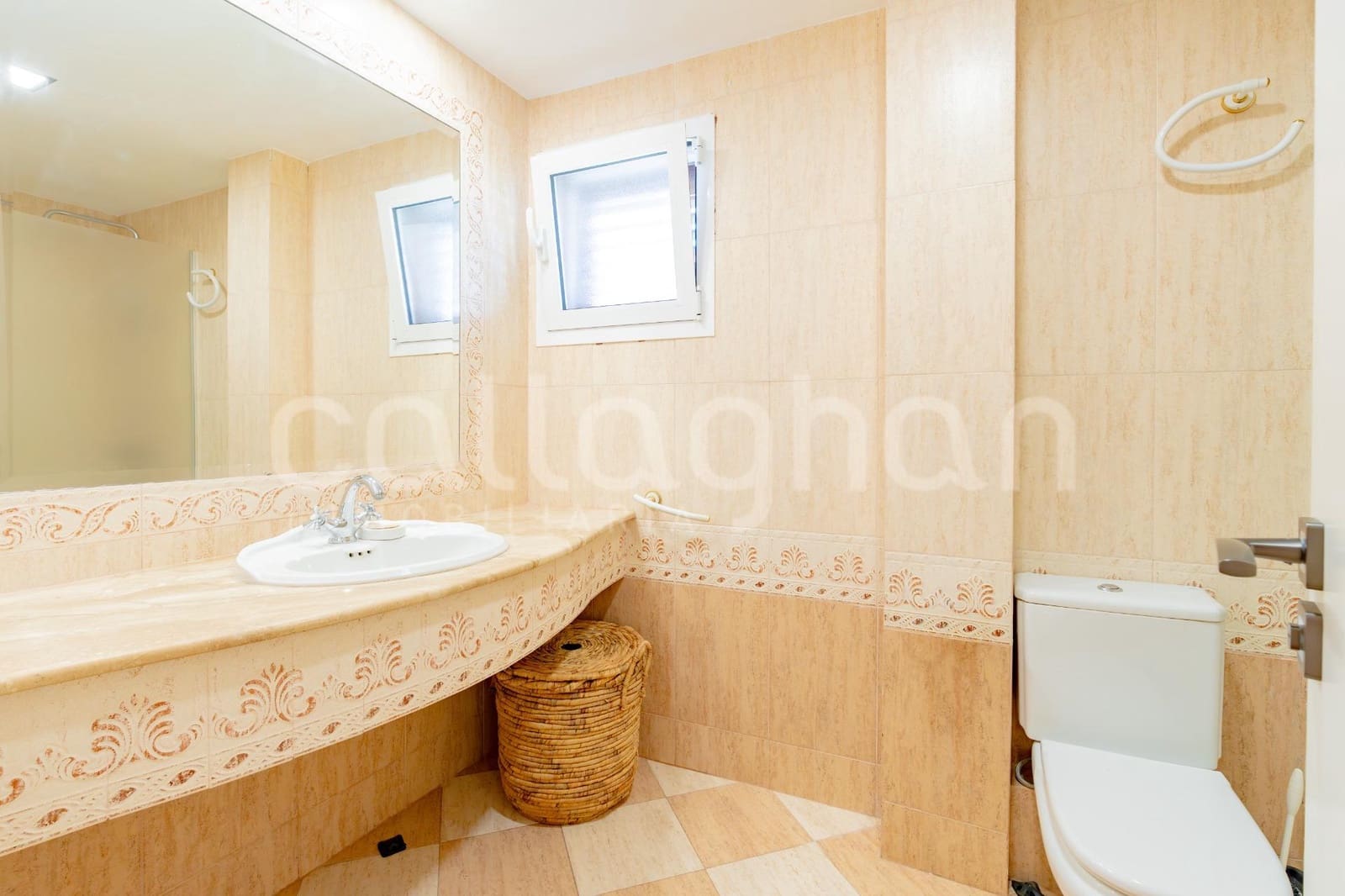 4 soveværelse Villa til salg i Canet d'En Berenguer med swimmingpool garage - € 750.000 (Ref: 9788553)