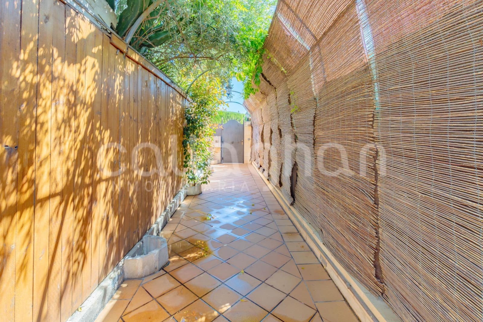 4 soveværelse Villa til salg i Canet d'En Berenguer med swimmingpool garage - € 750.000 (Ref: 9788553)