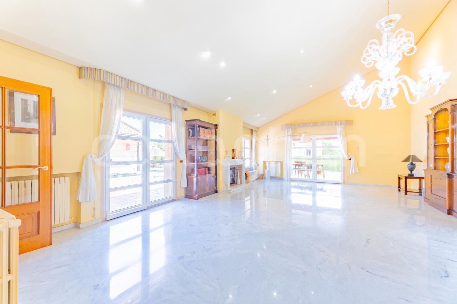 4 soveværelse Villa til salg i Godella med swimmingpool garage - € 1.200.000 (Ref: 9794868)