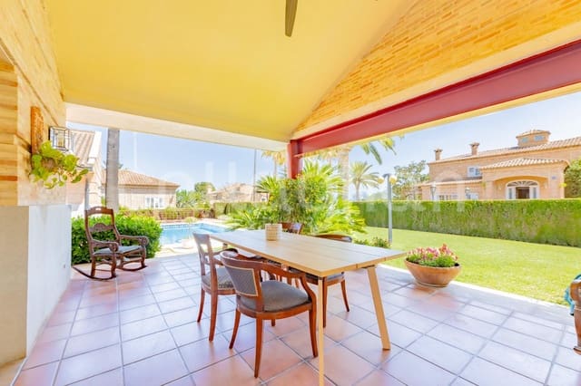 4 soveværelse Villa til salg i Godella med swimmingpool garage - € 1.200.000 (Ref: 9794868)