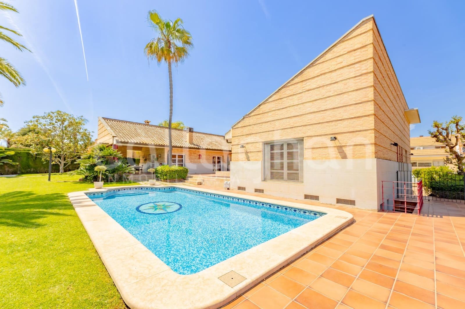 4 soveværelse Villa til salg i Godella med swimmingpool garage - € 1.200.000 (Ref: 9794868)