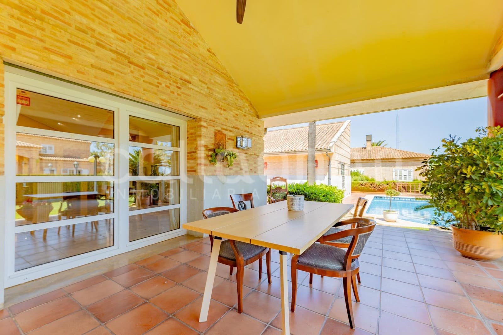 4 soveværelse Villa til salg i Godella med swimmingpool garage - € 1.200.000 (Ref: 9794868)