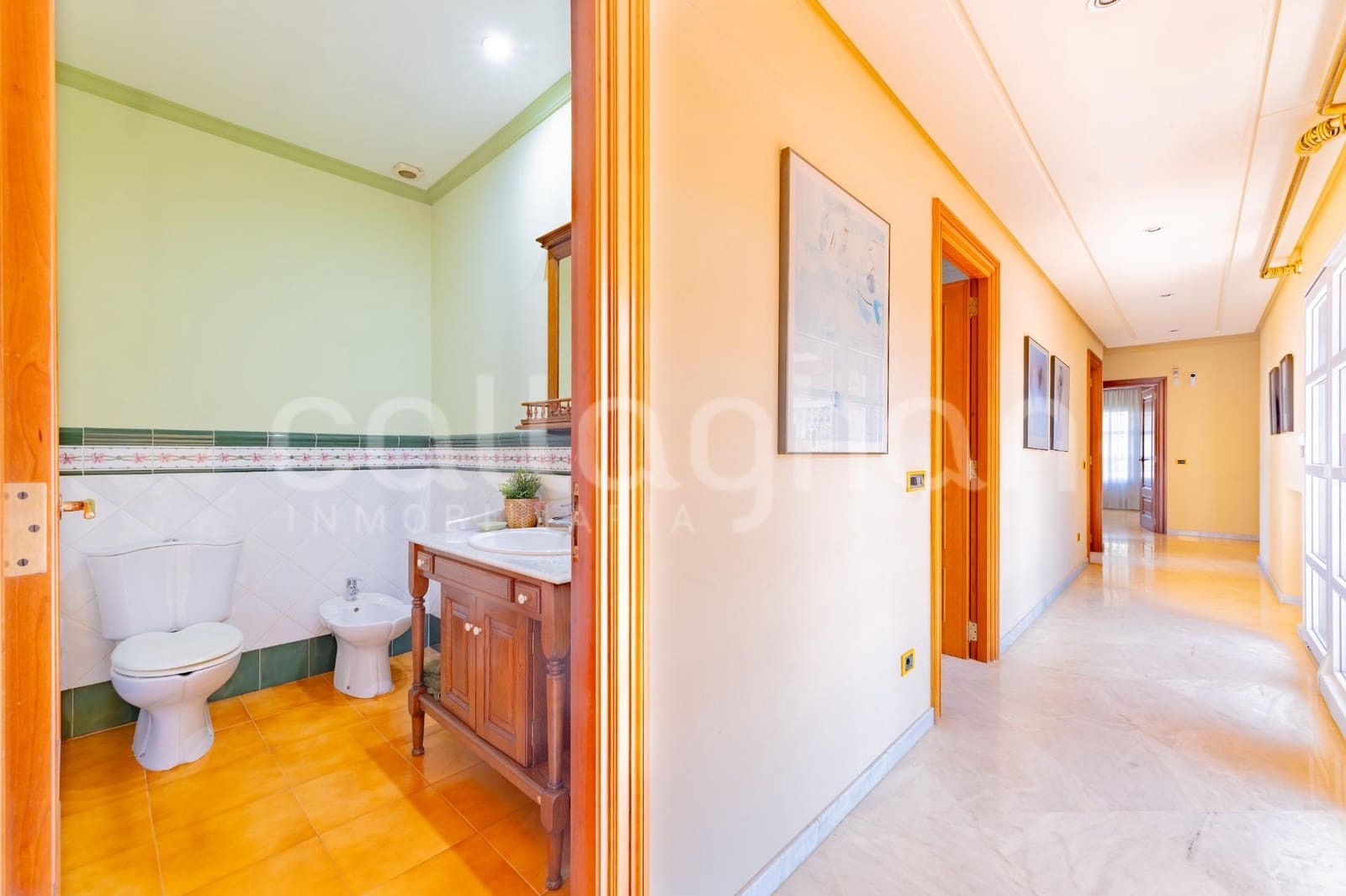 4 soveværelse Villa til salg i Godella med swimmingpool garage - € 1.200.000 (Ref: 9794868)