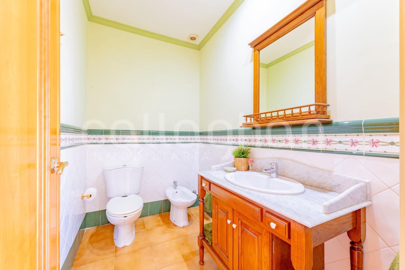 4 soveværelse Villa til salg i Godella med swimmingpool garage - € 1.200.000 (Ref: 9794868)