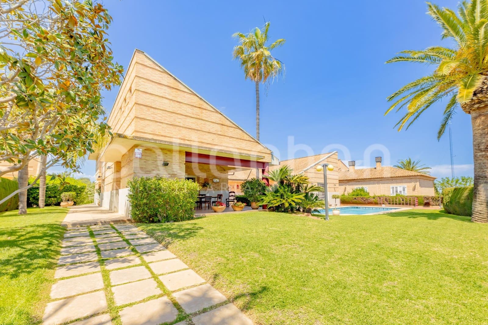 4 soveværelse Villa til salg i Godella med swimmingpool garage - € 1.200.000 (Ref: 9794868)