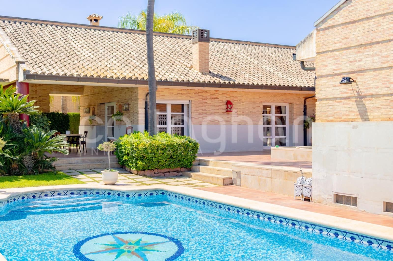 4 soveværelse Villa til salg i Godella med swimmingpool garage - € 1.200.000 (Ref: 9794868)