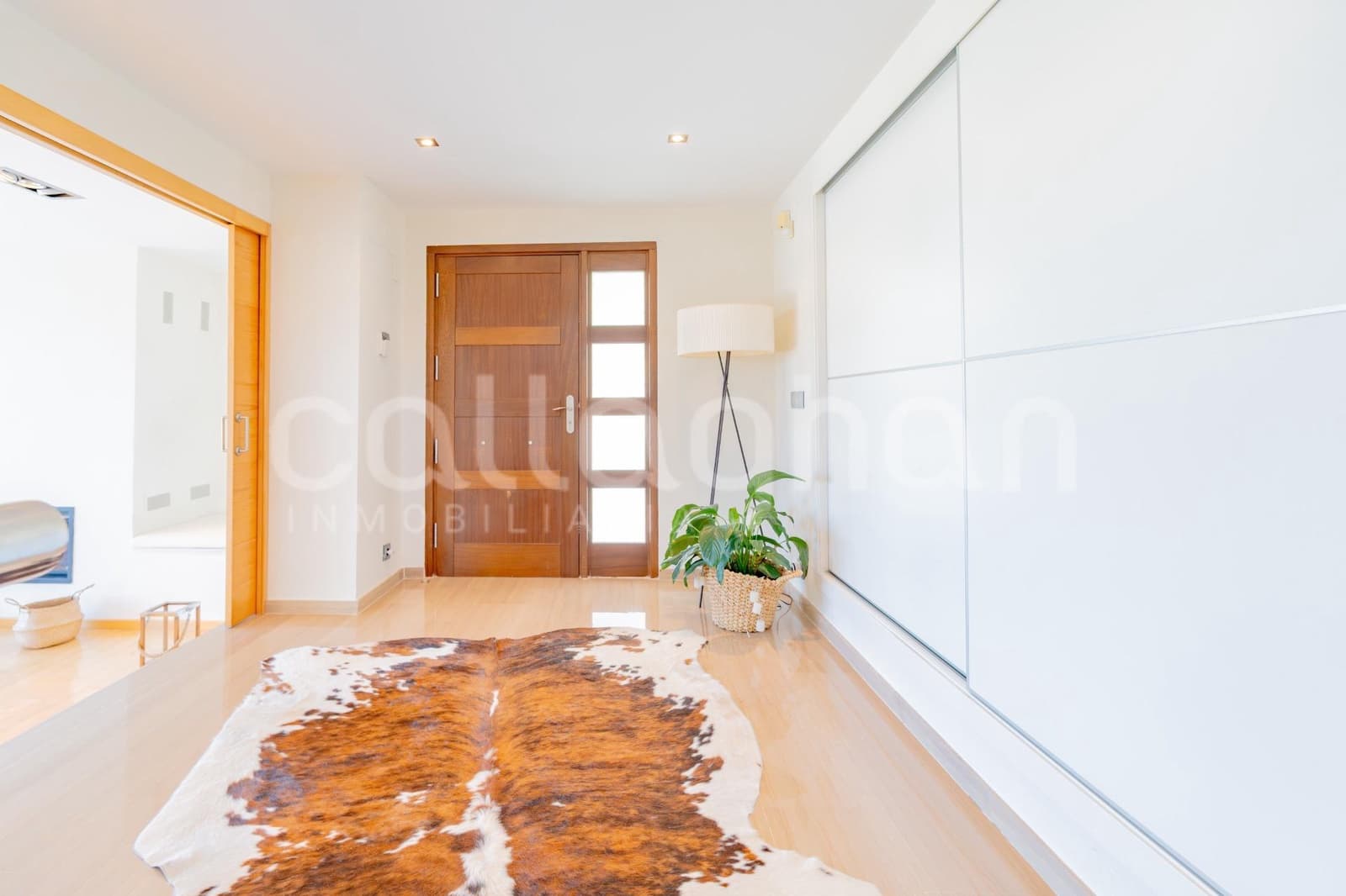 5 soveværelse Villa til salg i Chiva med garage - € 890.000 (Ref: 9794869)