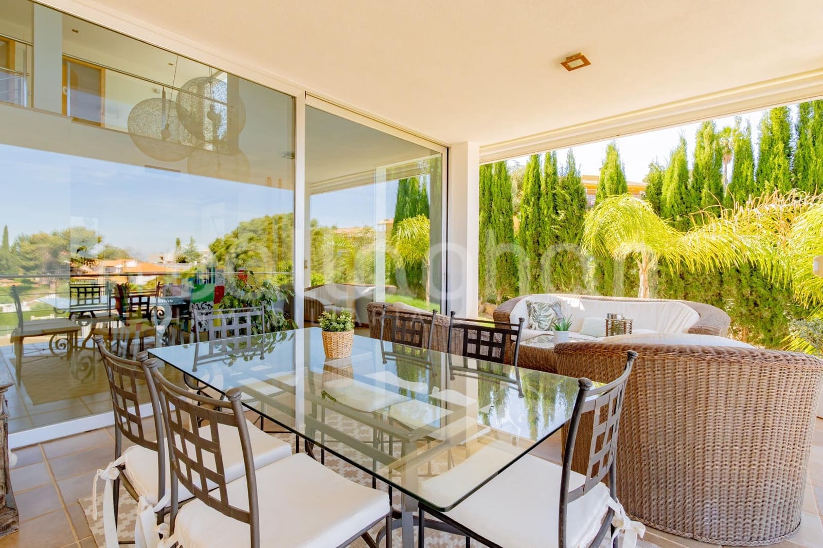 5 soveværelse Villa til salg i Chiva med garage - € 890.000 (Ref: 9794869)