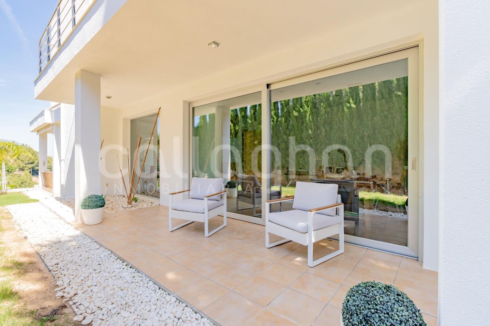 5 soveværelse Villa til salg i Chiva med garage - € 890.000 (Ref: 9794869)