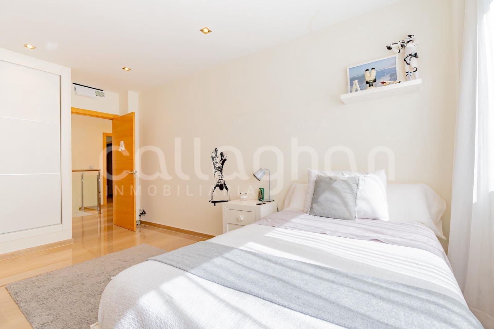 5 soveværelse Villa til salg i Chiva med garage - € 890.000 (Ref: 9794869)