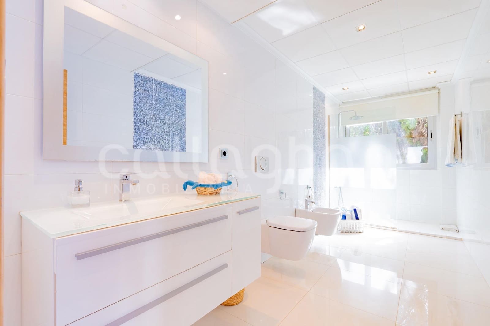 5 soveværelse Villa til salg i Chiva med garage - € 890.000 (Ref: 9794869)