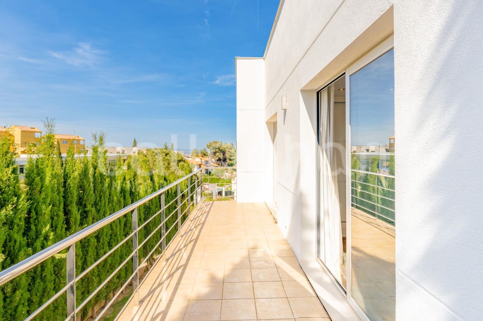 5 soveværelse Villa til salg i Chiva med garage - € 890.000 (Ref: 9794869)