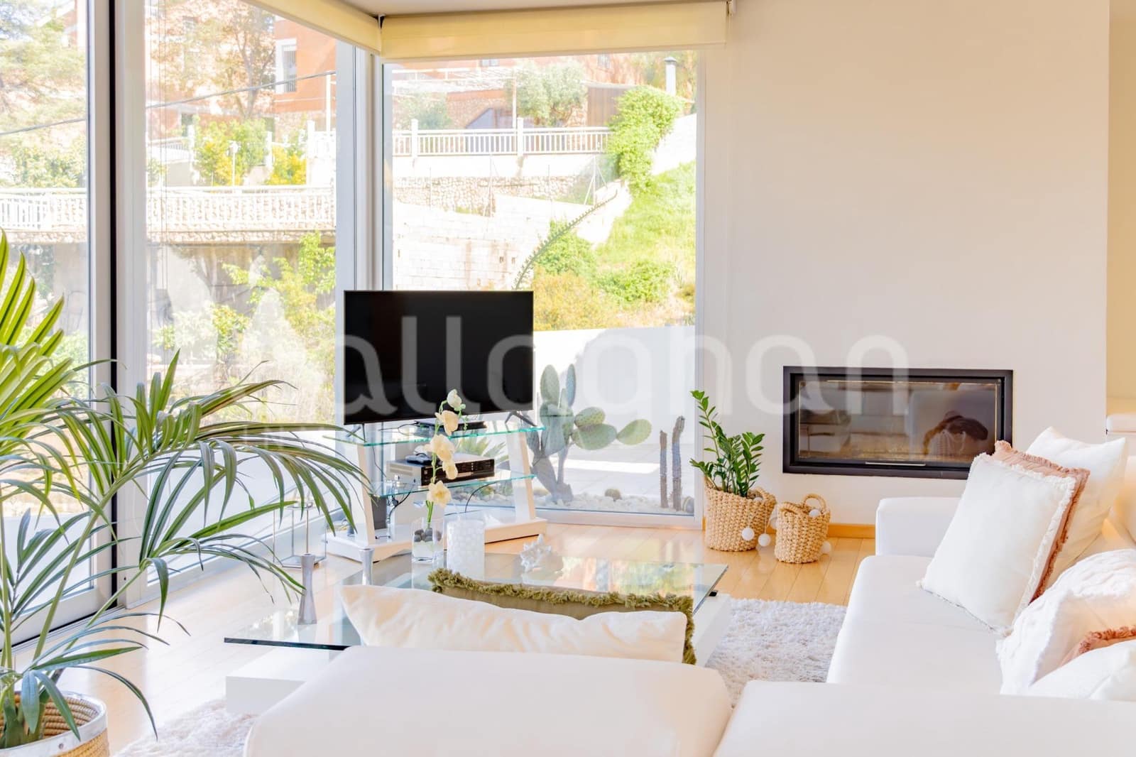 5 soverom Villa til salgs i Chiva med garasje - € 890 000 (Ref: 9794869)