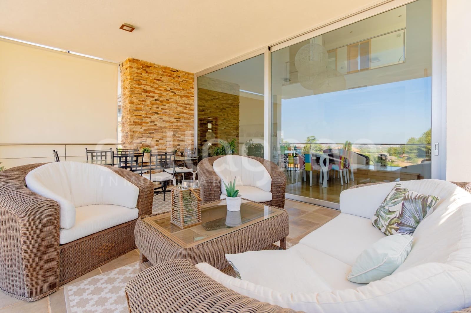 5 soverom Villa til salgs i Chiva med garasje - € 890 000 (Ref: 9794869)