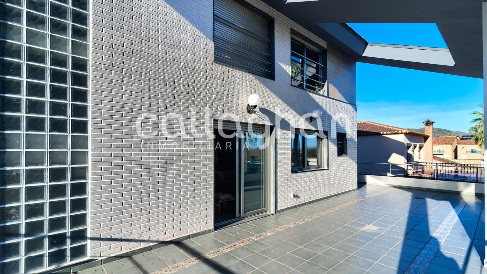 4 bedroom Villa for sale in Gandia with pool garage - € 750,000 (Ref: 9799455)