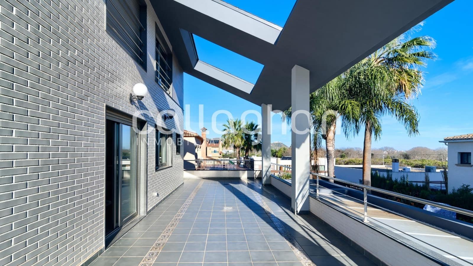 4 bedroom Villa for sale in Gandia with pool garage - € 750,000 (Ref: 9799455)