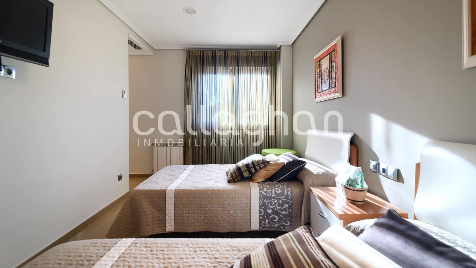 4 bedroom Villa for sale in Gandia with pool garage - € 750,000 (Ref: 9799455)