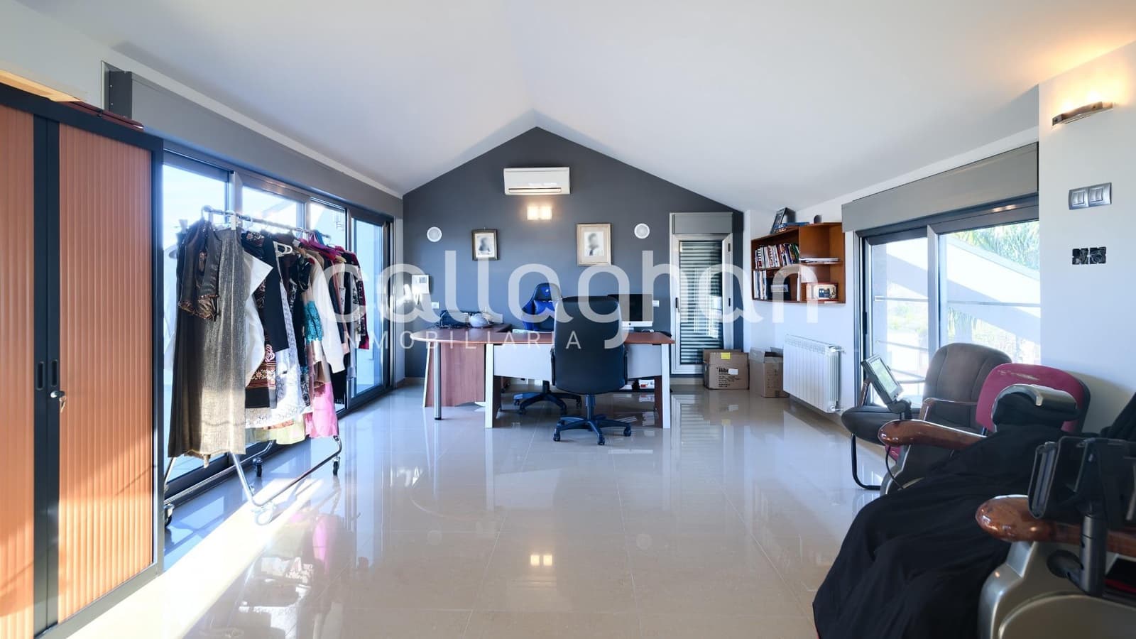 4 bedroom Villa for sale in Gandia with pool garage - € 750,000 (Ref: 9799455)