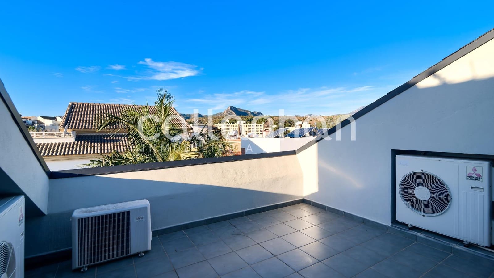 4 bedroom Villa for sale in Gandia with pool garage - € 750,000 (Ref: 9799455)