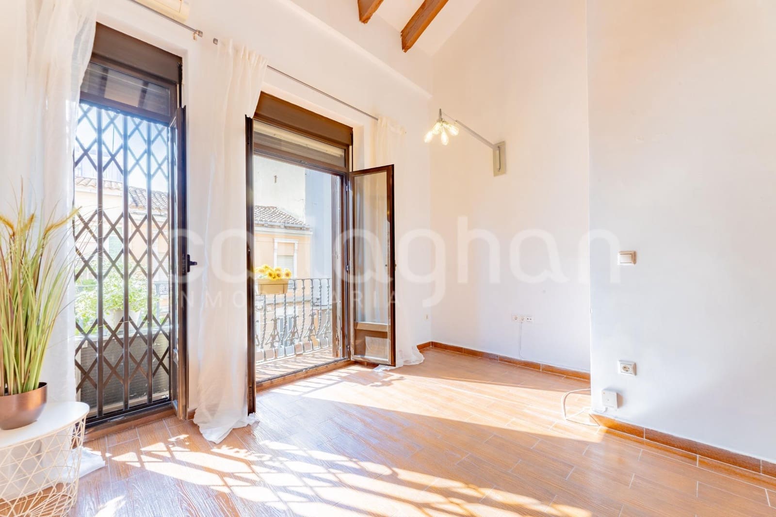 1 bedroom Loft for sale in Valencia city - € 240,000 (Ref: 9799456)