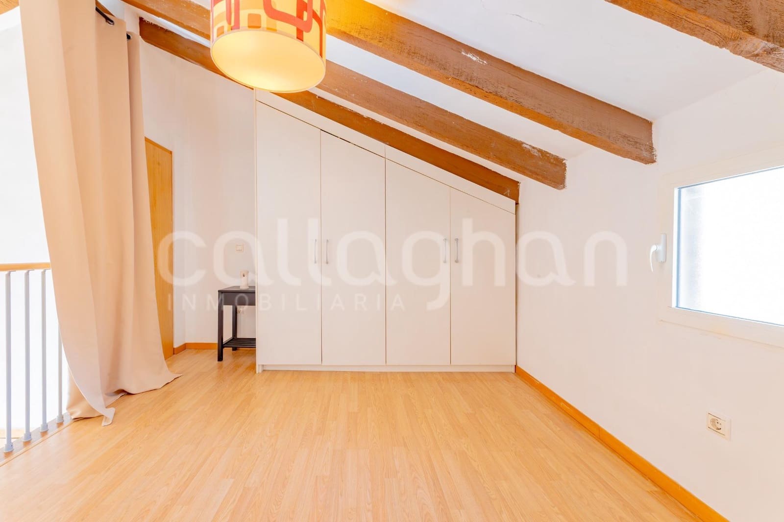 1 bedroom Loft for sale in Valencia city - € 240,000 (Ref: 9799456)
