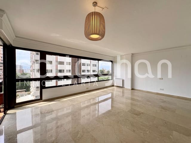 4 makuuhuone Asunto vuokrattavana paikassa Jaume Roig, Valencia kaupunki - 2 400 € (Ref: 9808168)