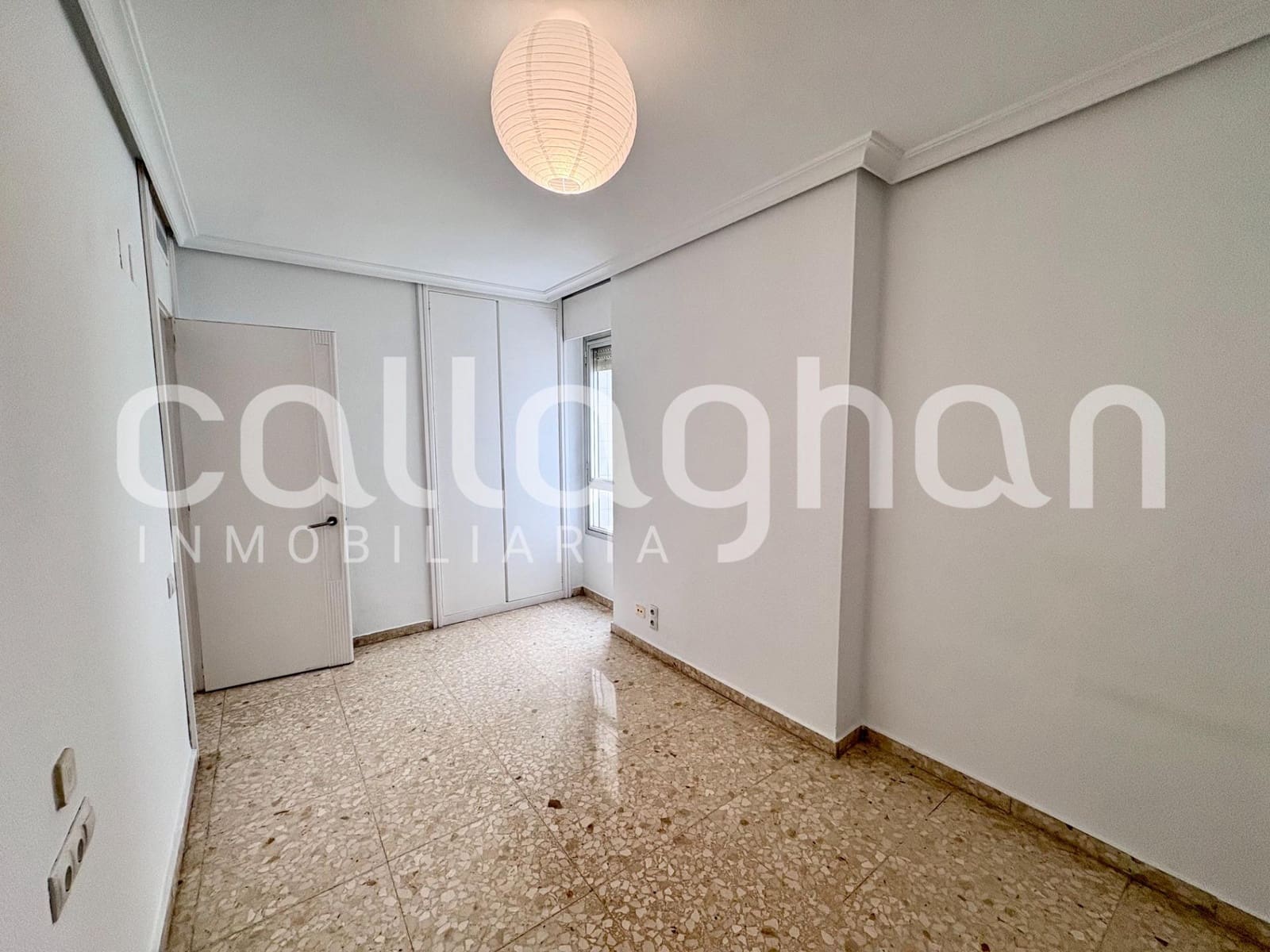 4 Zimmer Wohnung zu vermieten in Valencia Stadt mit Garage - 2.300 € (Ref: 9808168)